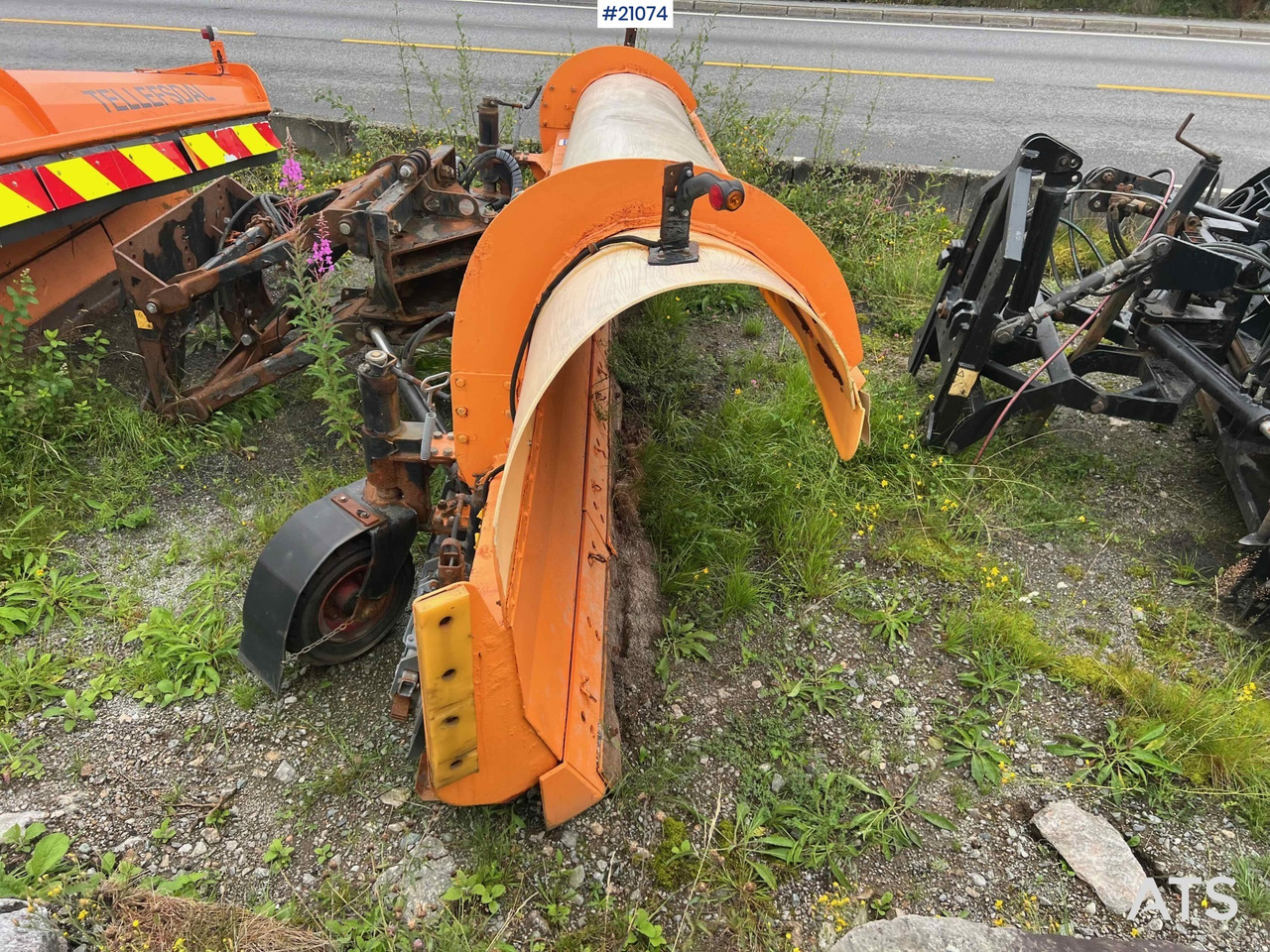 Tellefsdal M70 - Lame à neige: photos 3 Tellefsdal M70 - Lame à neige: photos 3