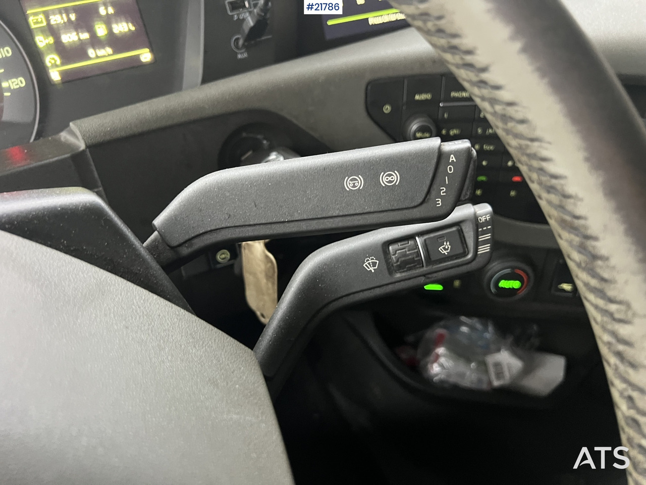 Camion benne Volvo FH540 8x4 asfaltbil m/ mtdk k218 2 akslet asfalthenger: photos 32 Camion benne Volvo FH540 8x4 asfaltbil m/ mtdk k218 2 akslet asfalthenger: photos 32