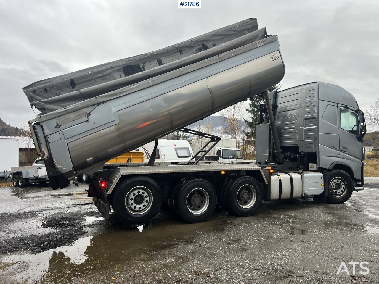 Camion benne Volvo FH540 8x4 asfaltbil m/ mtdk k218 2 akslet asfalthenger: photos 6 Camion benne Volvo FH540 8x4 asfaltbil m/ mtdk k218 2 akslet asfalthenger: photos 6