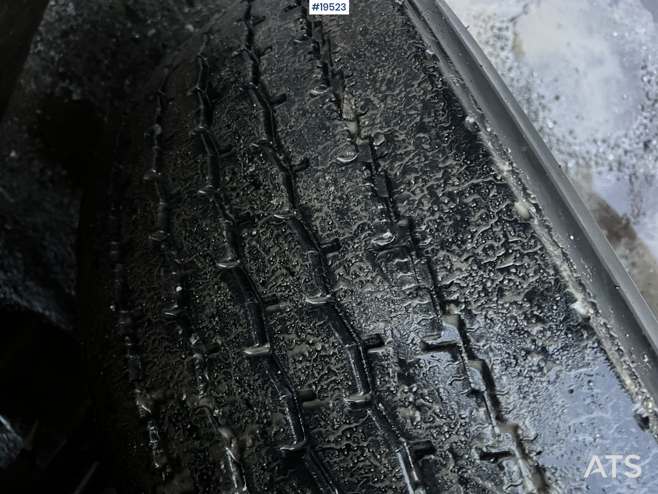 Camion grumier Volvo Fh540 8x4 Tømmerbil m/ 2016 M110L80 Palfinger krane og tømmerklype: photos 23