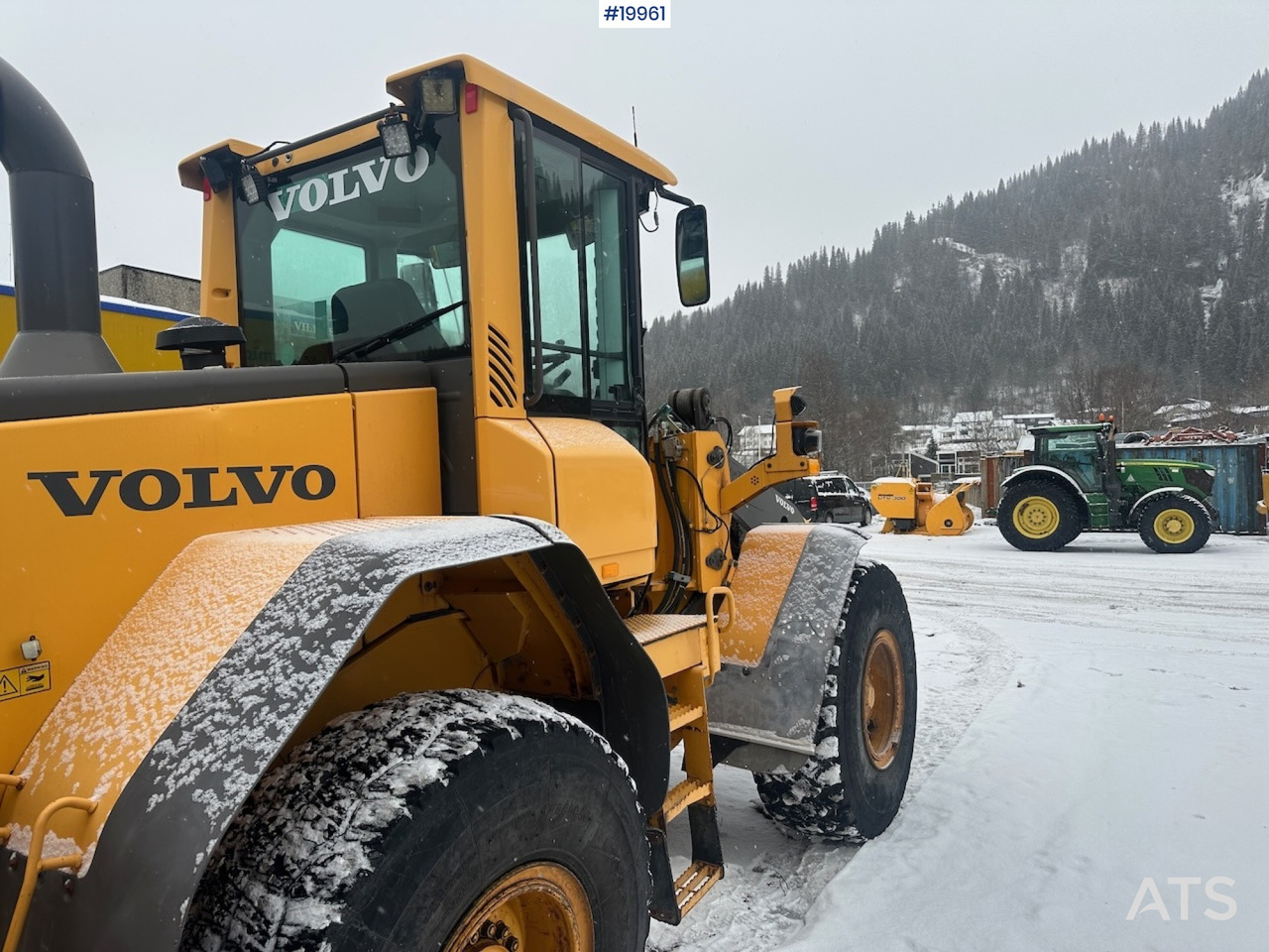 Volvo L90F - Chargeuse sur pneus: photos 4 Volvo L90F - Chargeuse sur pneus: photos 4