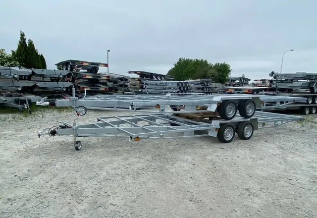 Boro Przyczepa pod kontener!!!6,60x2,50M!! - Semi-remorque porte-conteneur/ Caisse mobile: photos 1 Boro Przyczepa pod kontener!!!6,60x2,50M!! - Semi-remorque porte-conteneur/ Caisse mobile: photos 1