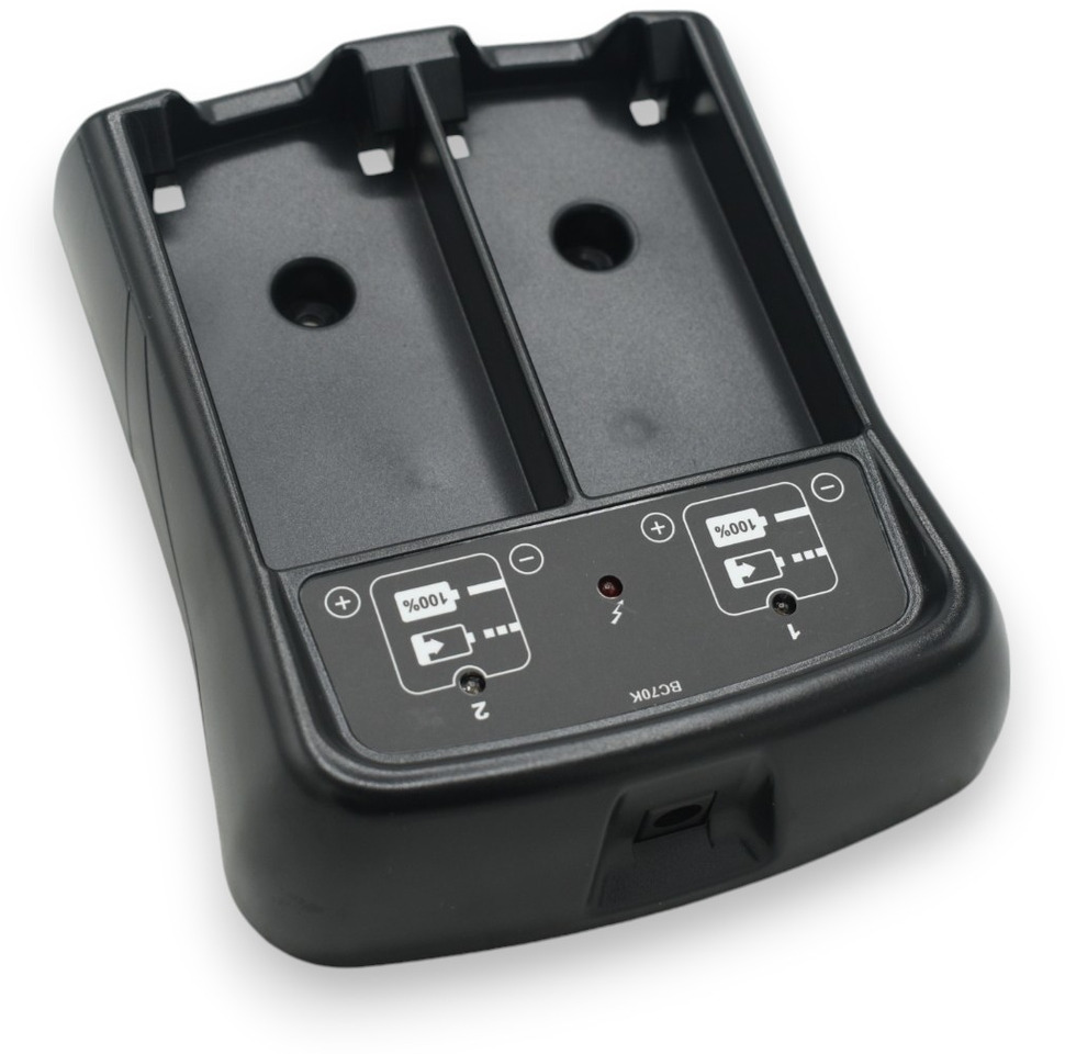 Original charger Ikusi BT11K - Système électrique pour Grue auxiliaire: photos 3 Original charger Ikusi BT11K - Système électrique pour Grue auxiliaire: photos 3
