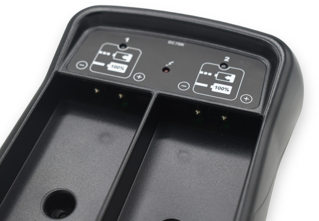 Original charger Ikusi BT11K - Système électrique pour Grue auxiliaire: photos 5 Original charger Ikusi BT11K - Système électrique pour Grue auxiliaire: photos 5