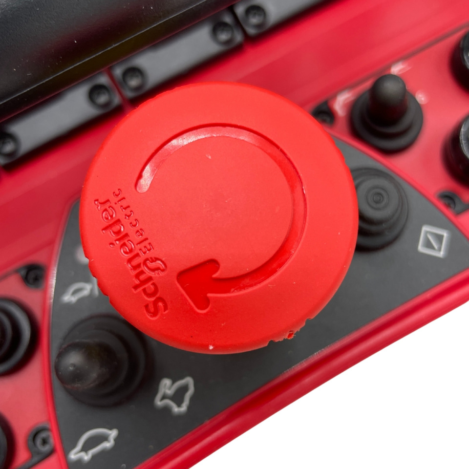 PALFINGER RADIO REMOTE CONTROL EEA4481A - Système électrique pour Grue auxiliaire: photos 4 PALFINGER RADIO REMOTE CONTROL EEA4481A - Système électrique pour Grue auxiliaire: photos 4