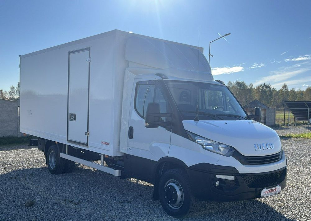 Iveco Daily - Fourgon grand volume: photos 4 Iveco Daily - Fourgon grand volume: photos 4