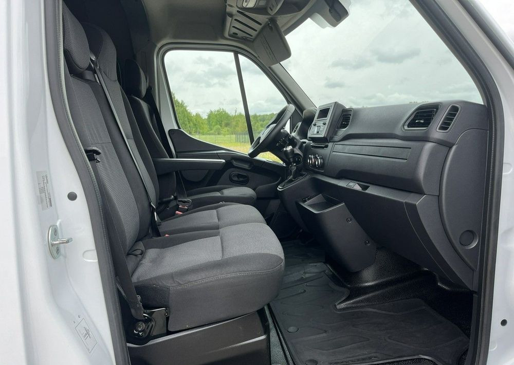 Fourgon utilitaire Renault Master: photos 14