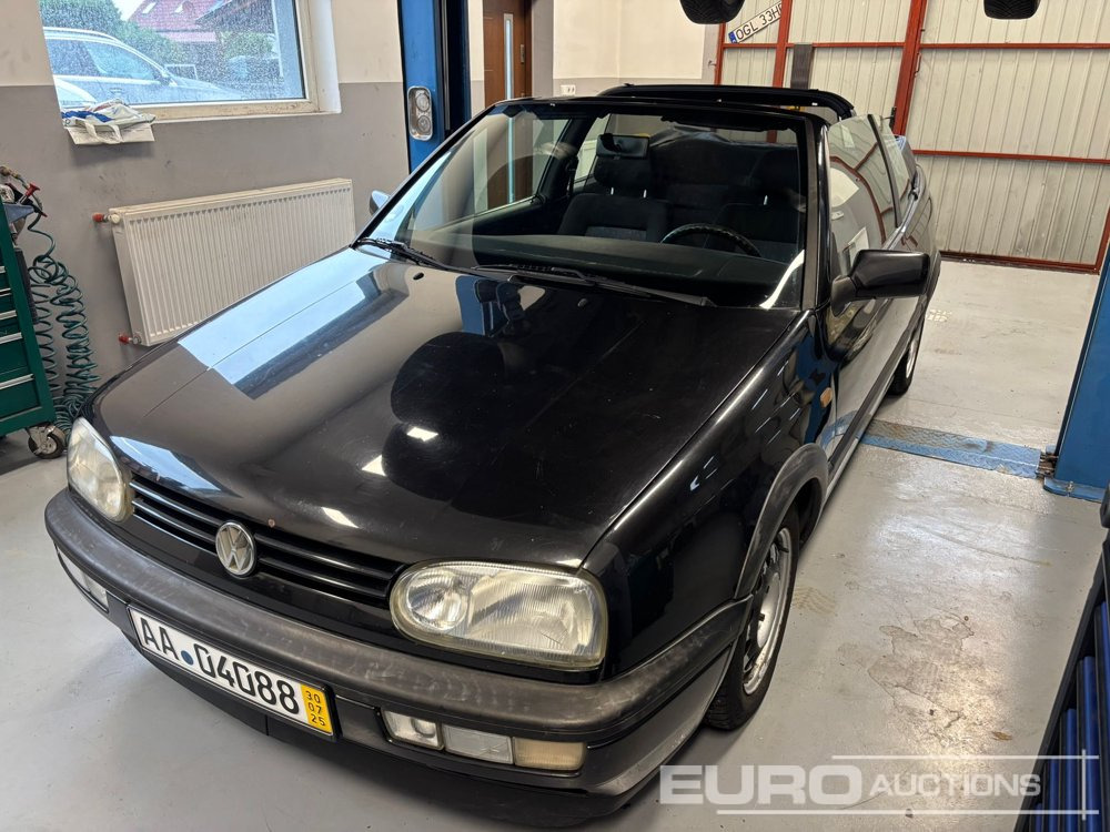 1999 Volkswagen Golf - Voiture: photos 2 1999 Volkswagen Golf - Voiture: photos 2