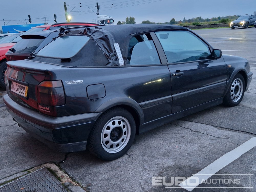 1999 Volkswagen Golf - Voiture: photos 5 1999 Volkswagen Golf - Voiture: photos 5