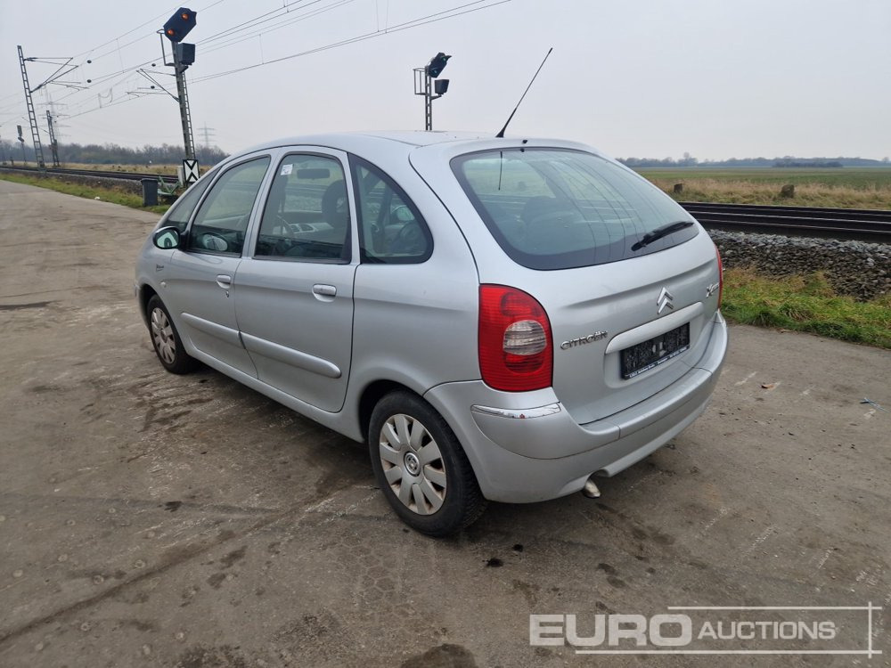 2004 Citroen Xsara Picasso - Voiture: photos 3 2004 Citroen Xsara Picasso - Voiture: photos 3