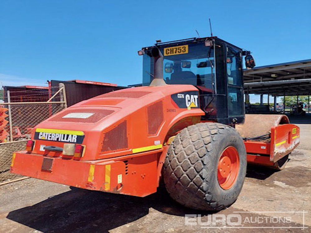 2008 CAT CS76 - Compacteur: photos 2 2008 CAT CS76 - Compacteur: photos 2