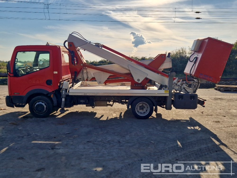 2008 Nissan CABSTAR 35.11 - Camion avec nacelle: photos 2 2008 Nissan CABSTAR 35.11 - Camion avec nacelle: photos 2