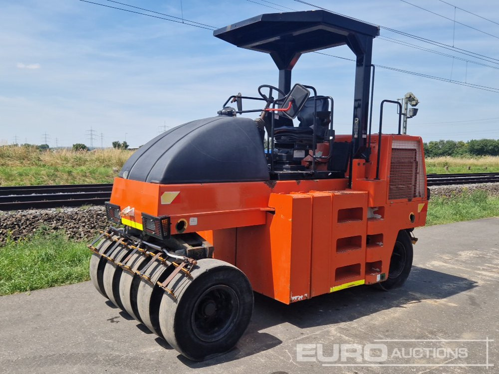2010 Dynapac CP142 - Compacteur: photos 1 2010 Dynapac CP142 - Compacteur: photos 1