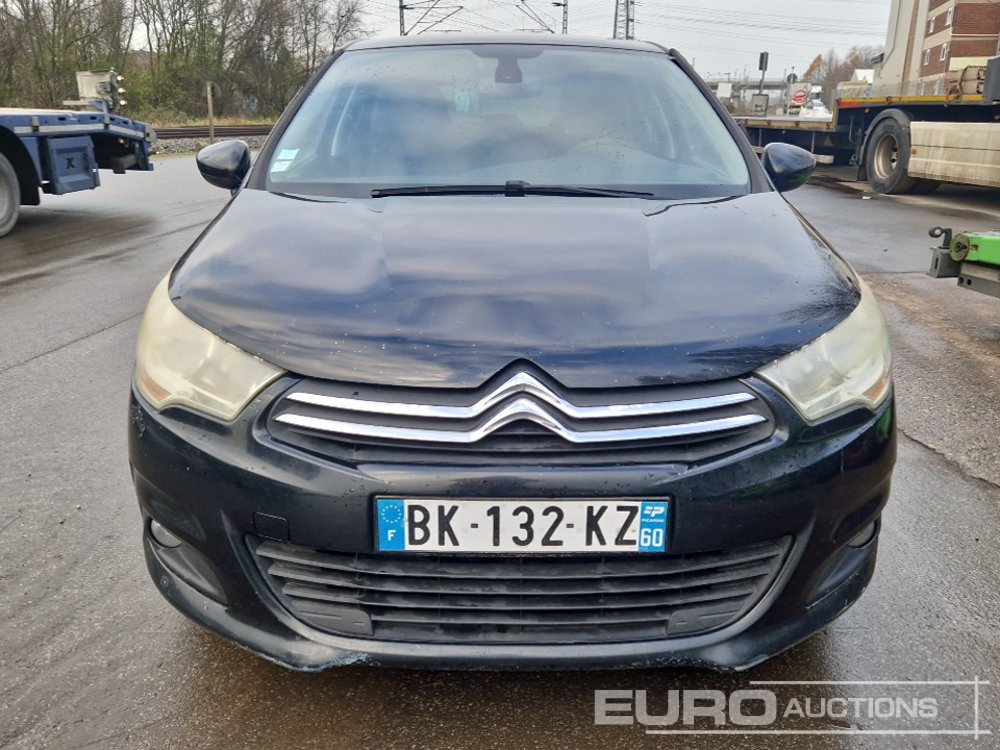 Voiture 2011 Citreon C4: photos 8 Voiture 2011 Citreon C4: photos 8