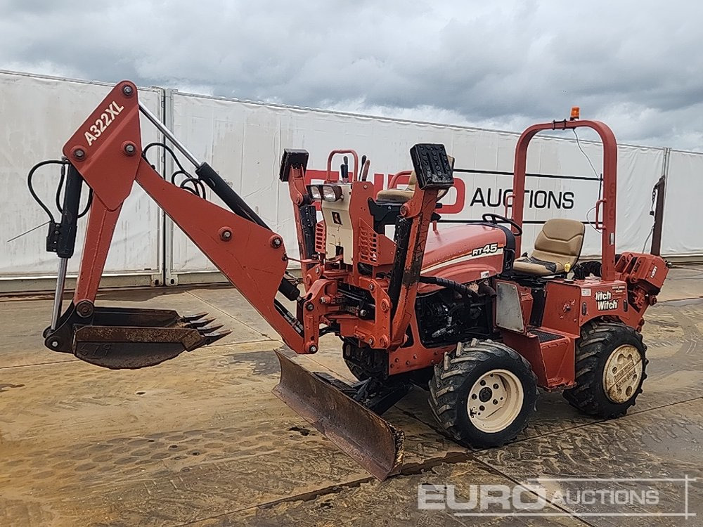 2011 Ditch Witch RT45 - Trancheuse: photos 1 2011 Ditch Witch RT45 - Trancheuse: photos 1