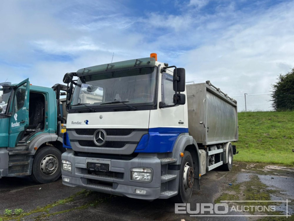 2012 Mercedes Axor 1824L 4x2,Tipper Stainless Steel Container, Weight System, Automatic, A/C (German Reg. Docs. Available) - Camion benne: photos 1 2012 Mercedes Axor 1824L 4x2,Tipper Stainless Steel Container, Weight System, Automatic, A/C (German Reg. Docs. Available) - Camion benne: photos 1