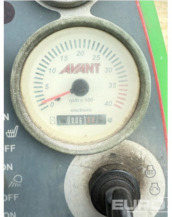 2013 Avant M750 - Chargeuse sur pneus: photos 4 2013 Avant M750 - Chargeuse sur pneus: photos 4