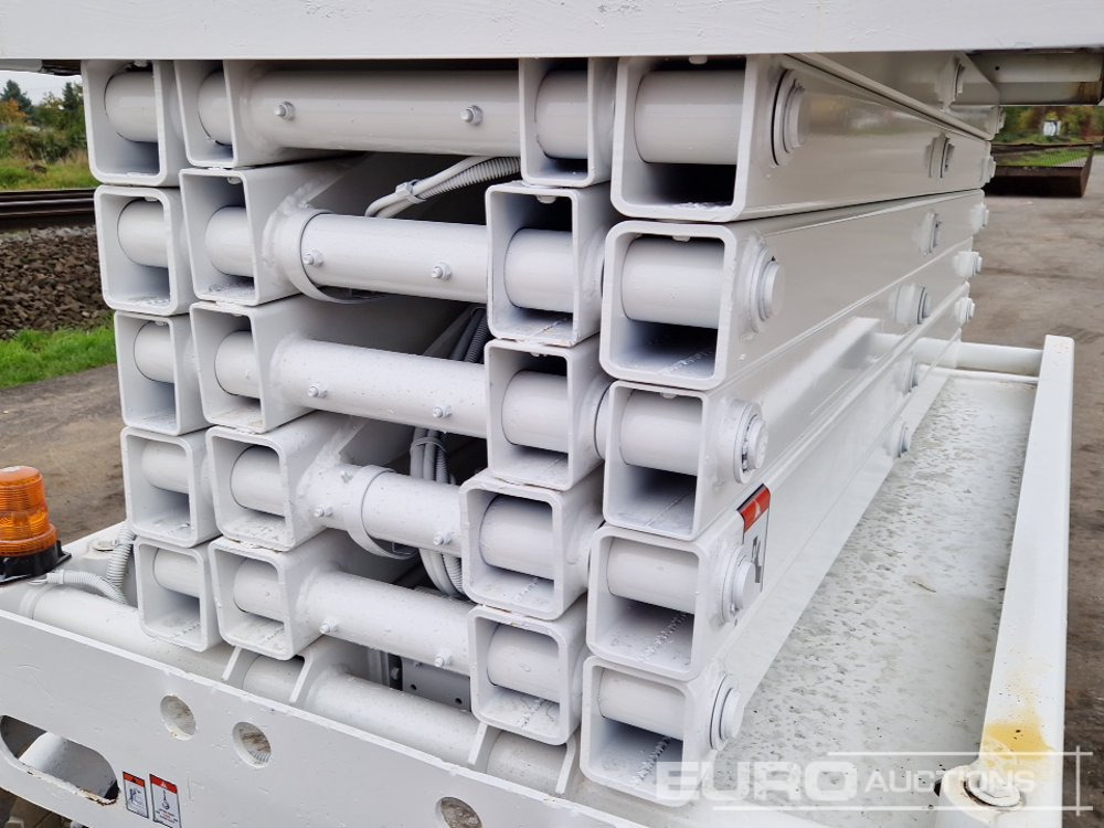 Nacelle ciseaux 2013 Haulotte Compact 14: photos 13