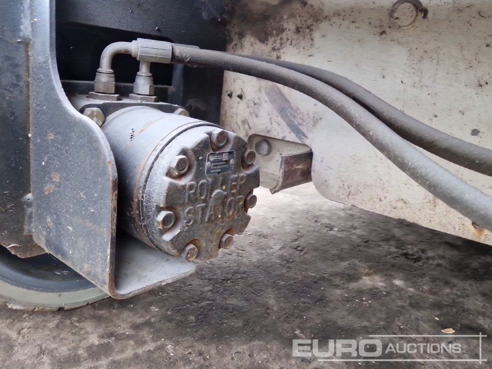 Nacelle ciseaux 2013 Haulotte Compact 14: photos 11