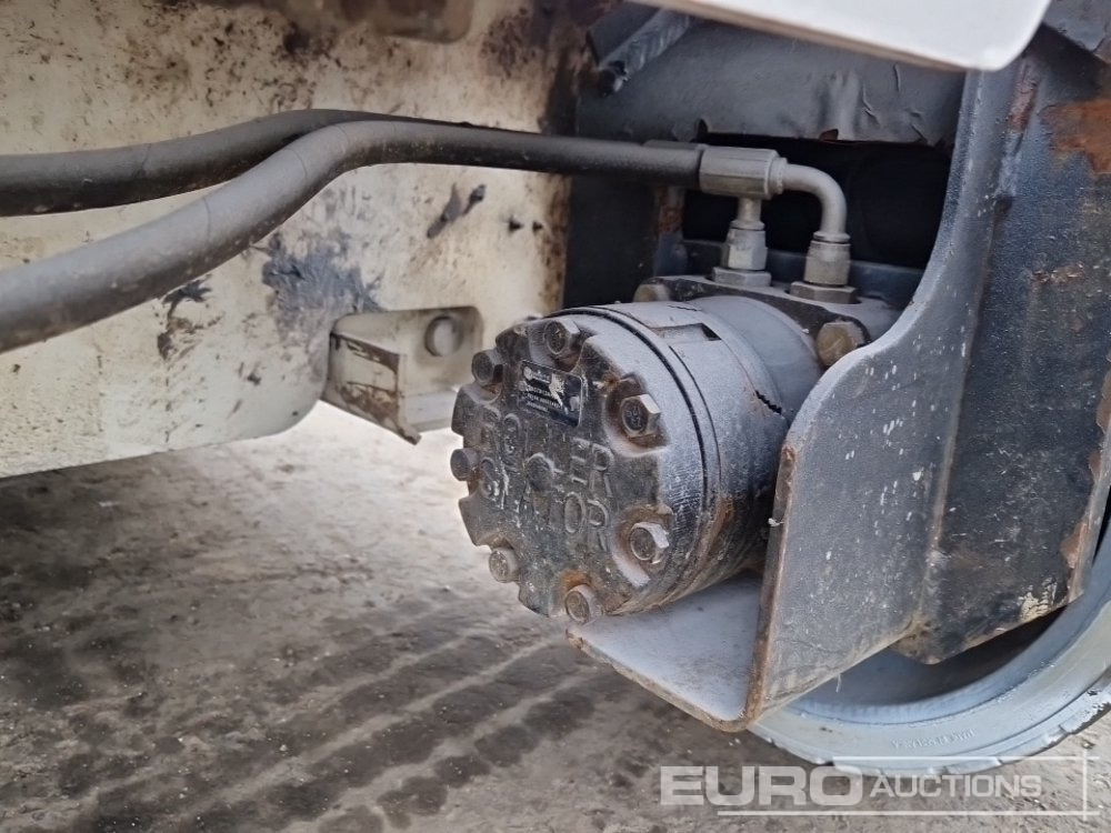 Nacelle ciseaux 2013 Haulotte Compact 14: photos 12