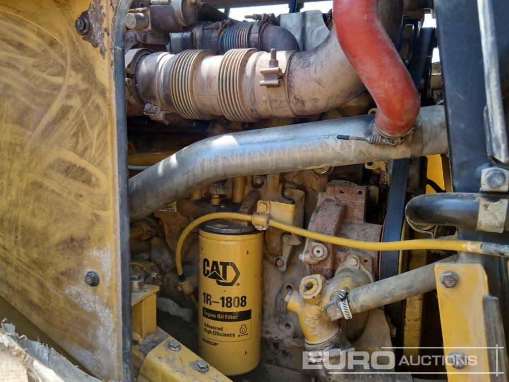 Chargeuse sur pneus 2014 CAT 972K: photos 20