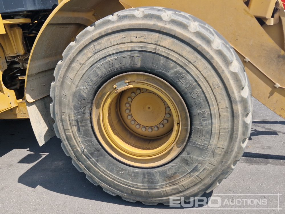 Chargeuse sur pneus 2014 CAT 972K: photos 8