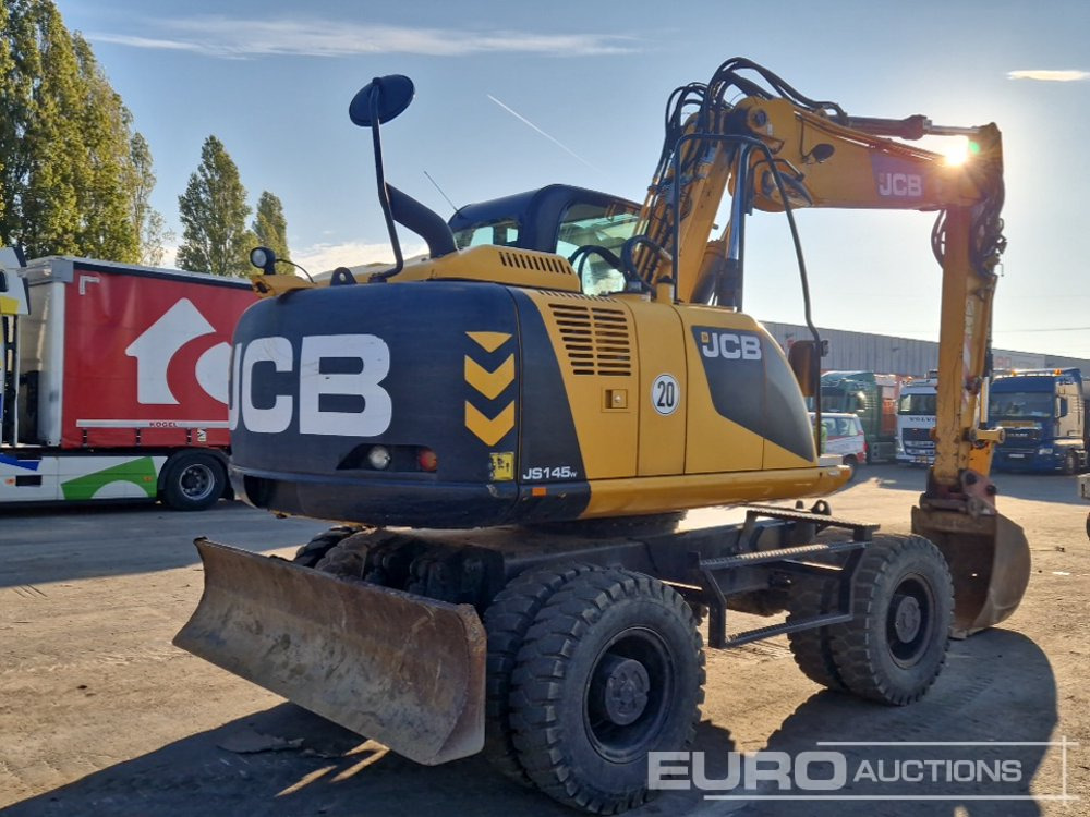 2014 JCB JS145W - Pelle sur pneus: photos 5 2014 JCB JS145W - Pelle sur pneus: photos 5