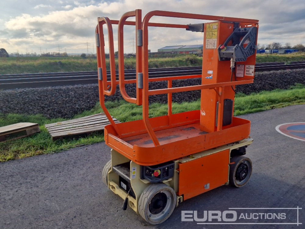 2014 JLG 1230ES - Nacelle: photos 1 2014 JLG 1230ES - Nacelle: photos 1