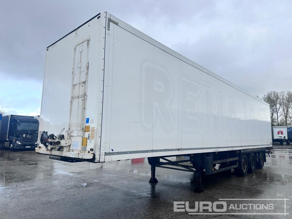 2014 Schmitz Box Trailer, 3 Axle, Steer Axle (Danish Reg. Docs) - Semi-remorque fourgon: photos 1 2014 Schmitz Box Trailer, 3 Axle, Steer Axle (Danish Reg. Docs) - Semi-remorque fourgon: photos 1
