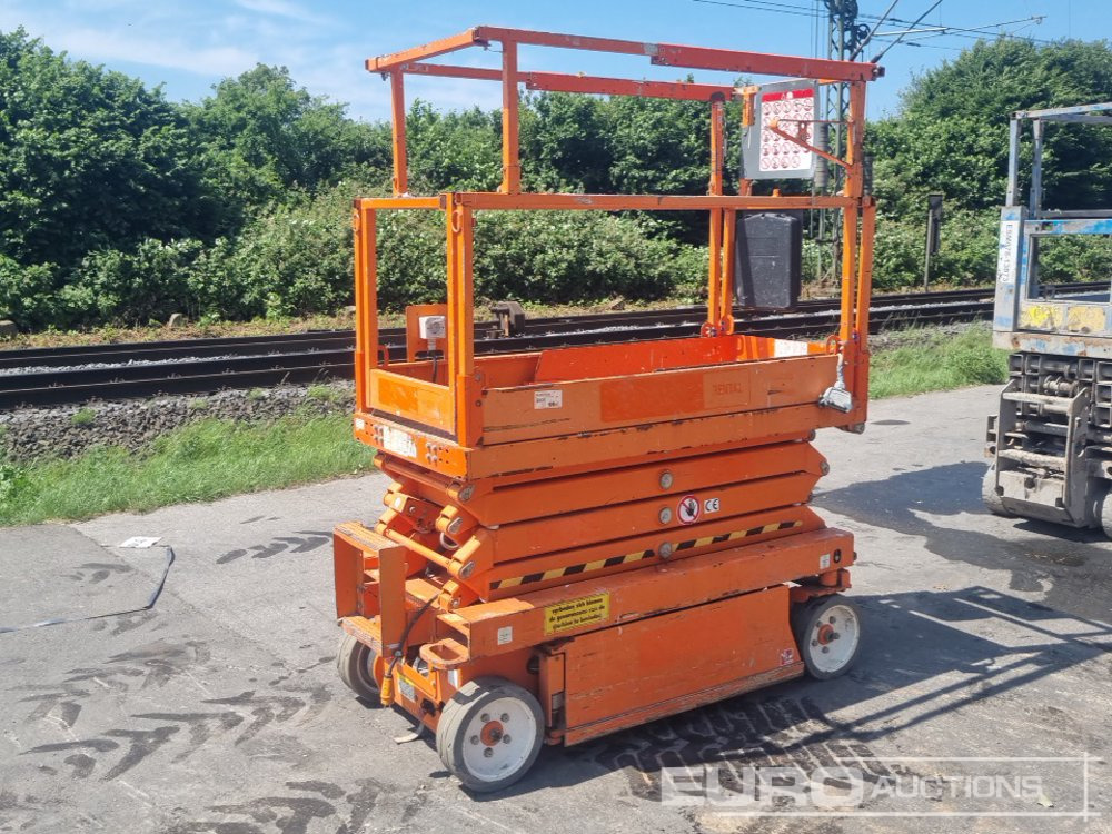 2015 SkyJack SJ111-3219 - Nacelle: photos 1 2015 SkyJack SJ111-3219 - Nacelle: photos 1