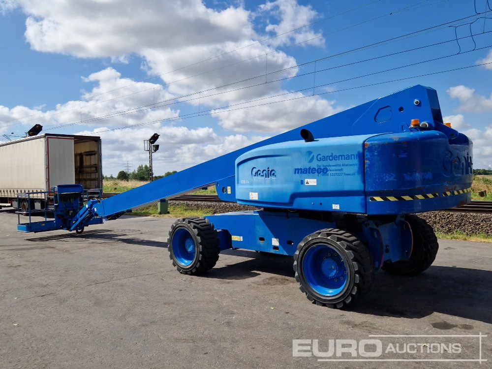 2016 Genie S-85 - Nacelle: photos 3 2016 Genie S-85 - Nacelle: photos 3