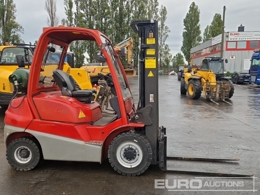 2016 Manitou MI25G - Chariot élévateur: photos 5 2016 Manitou MI25G - Chariot élévateur: photos 5