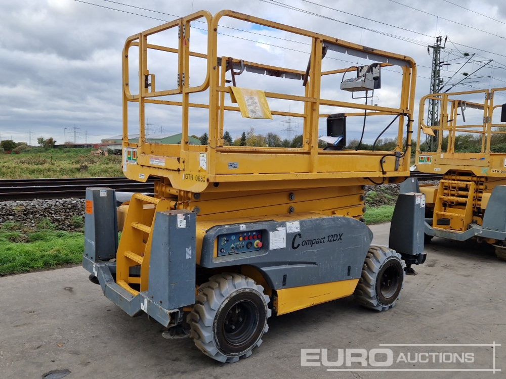 2017 Haulotte Compact 12DX - Nacelle: photos 1 2017 Haulotte Compact 12DX - Nacelle: photos 1