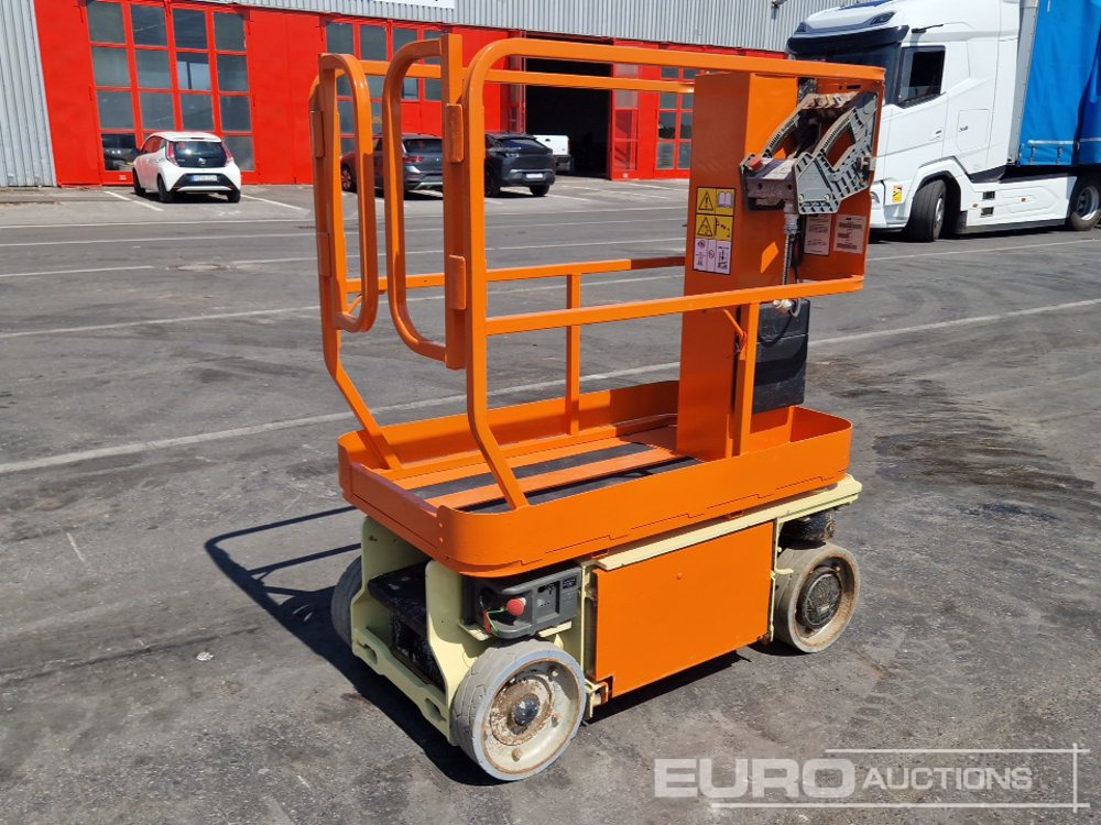 2017 JLG 1230ES - Nacelle: photos 1 2017 JLG 1230ES - Nacelle: photos 1