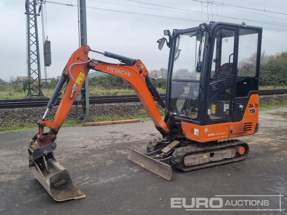 2019 Hitachi ZX19-5 - Mini pelle: photos 1 2019 Hitachi ZX19-5 - Mini pelle: photos 1
