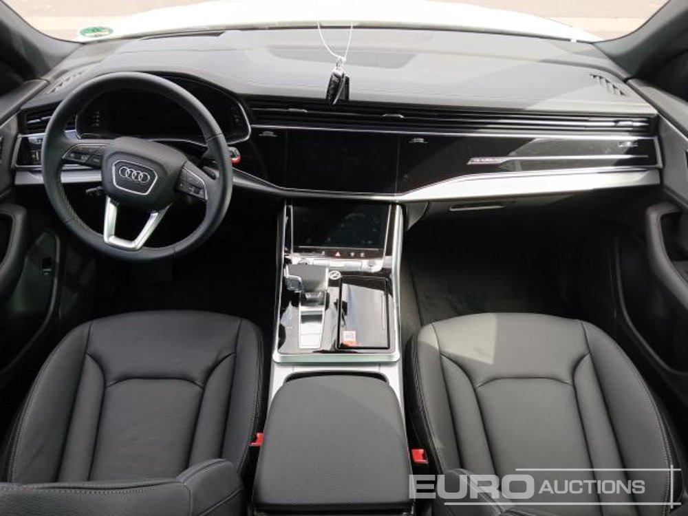 2025 Audi Q8 - SUV: photos 4 2025 Audi Q8 - SUV: photos 4