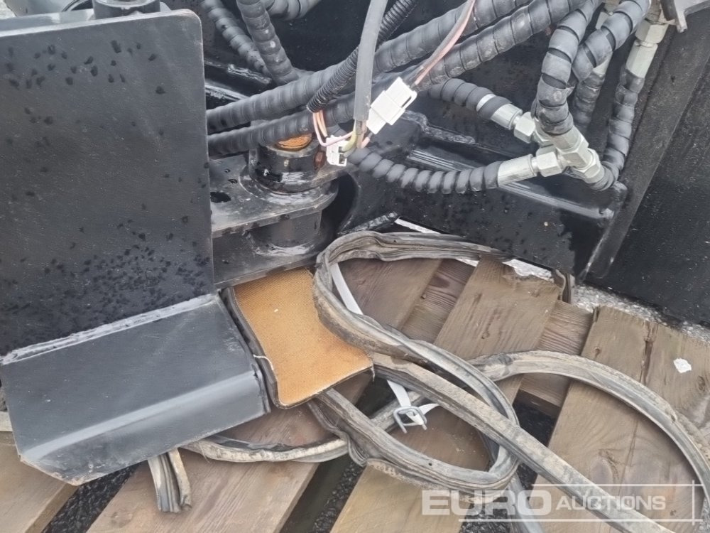 Accessoire pour Mini chargeuse 2024 GIYI GY D-SZYMJ: photos 19