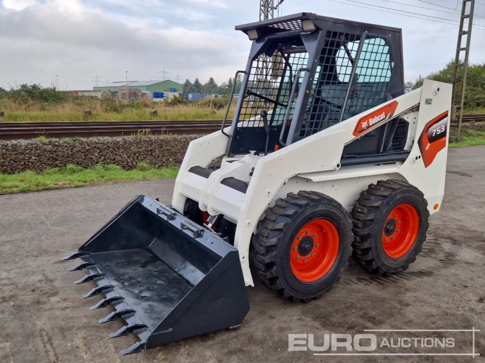 Bobcat 753 - Mini chargeuse: photos 1 Bobcat 753 - Mini chargeuse: photos 1