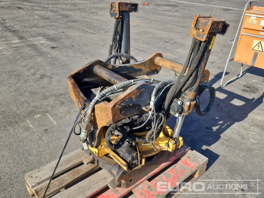 Engcon EC226 - Attache rapide: photos 1 Engcon EC226 - Attache rapide: photos 1