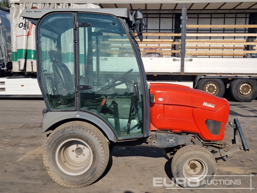 Hako 4WD Compact Tractor (No Drive Shaft) - Micro tracteur: photos 5 Hako 4WD Compact Tractor (No Drive Shaft) - Micro tracteur: photos 5
