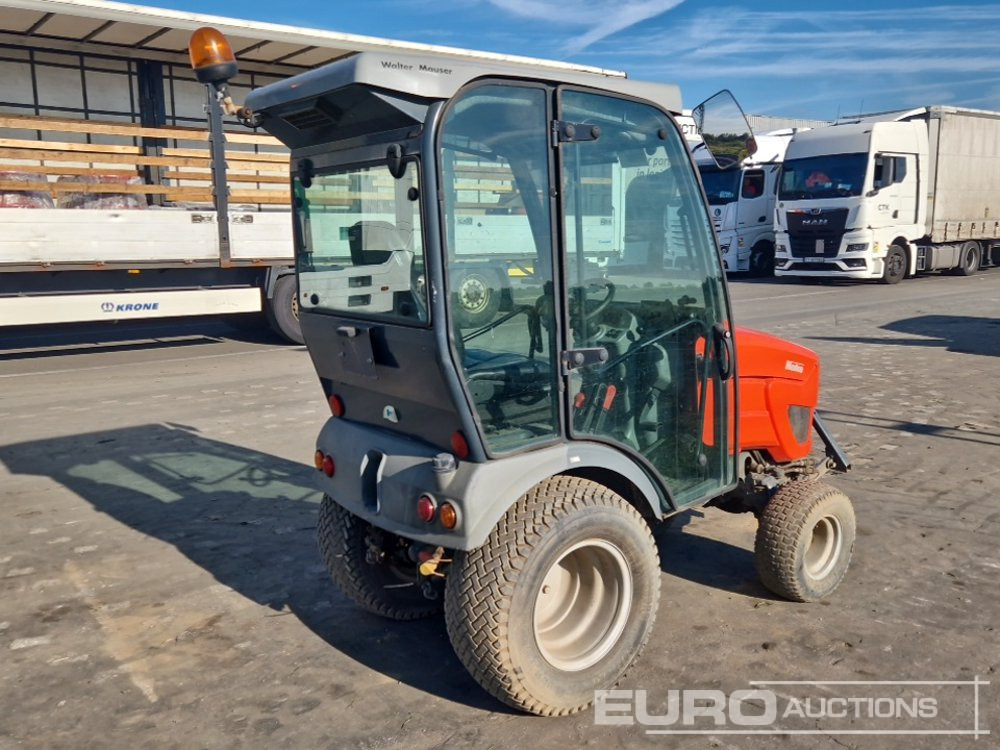 Hako 4WD Compact Tractor (No Drive Shaft) - Micro tracteur: photos 4 Hako 4WD Compact Tractor (No Drive Shaft) - Micro tracteur: photos 4