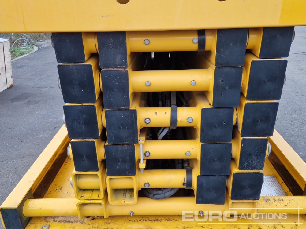 Nacelle ciseaux Haulotte Compact 14: photos 14