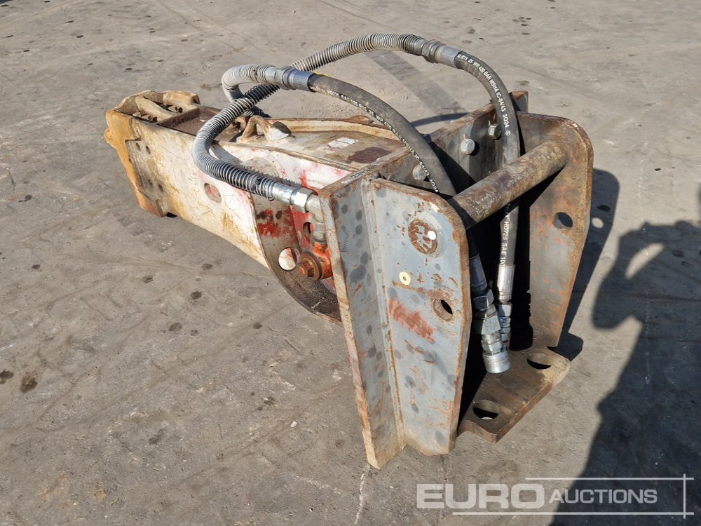 Hydraulic Breaker - Marteau hydraulique: photos 2 Hydraulic Breaker - Marteau hydraulique: photos 2