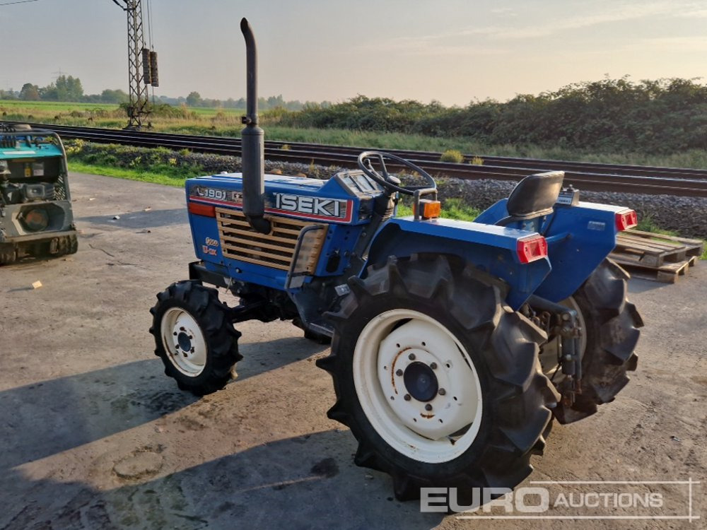 Iseki TL1901 - Micro tracteur: photos 3 Iseki TL1901 - Micro tracteur: photos 3