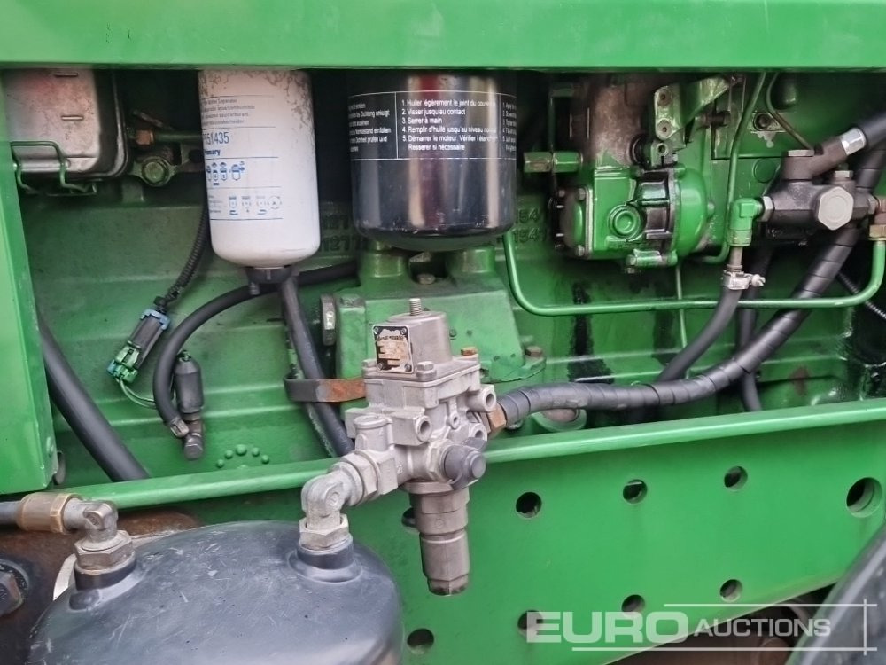 Tracteur agricole John Deere 7810: photos 23