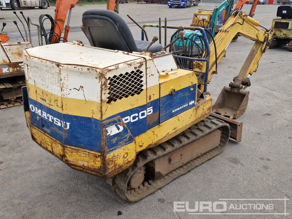 Komatsu PC05-6 - Mini pelle: photos 4 Komatsu PC05-6 - Mini pelle: photos 4