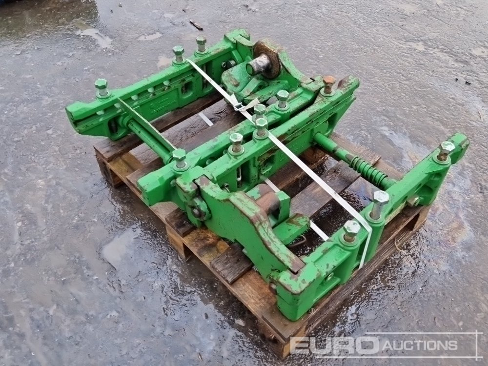 Hitch to suit John Deere 6R-Series - Matériel de manutention: photos 4 Hitch to suit John Deere 6R-Series - Matériel de manutention: photos 4