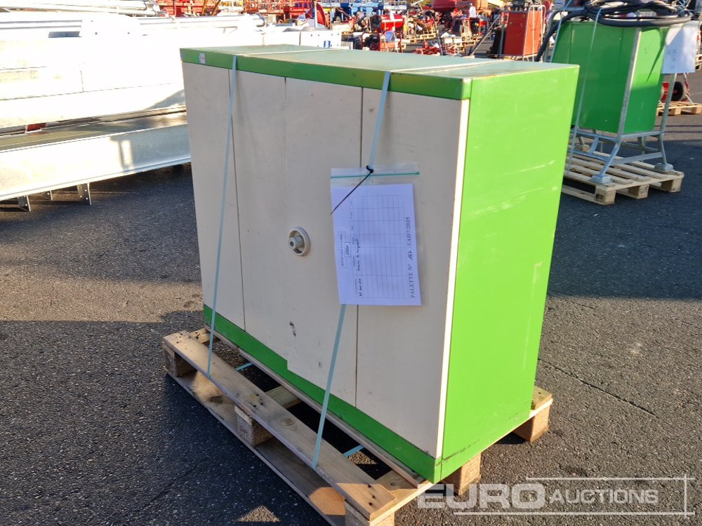 Metal Filling Cabinet - Matériel de chantier: photos 2 Metal Filling Cabinet - Matériel de chantier: photos 2