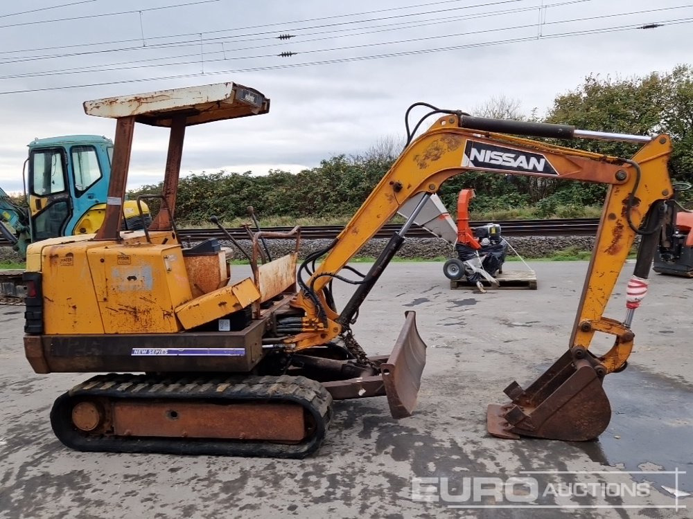 Nissan N260.2 - Mini pelle: photos 5 Nissan N260.2 - Mini pelle: photos 5