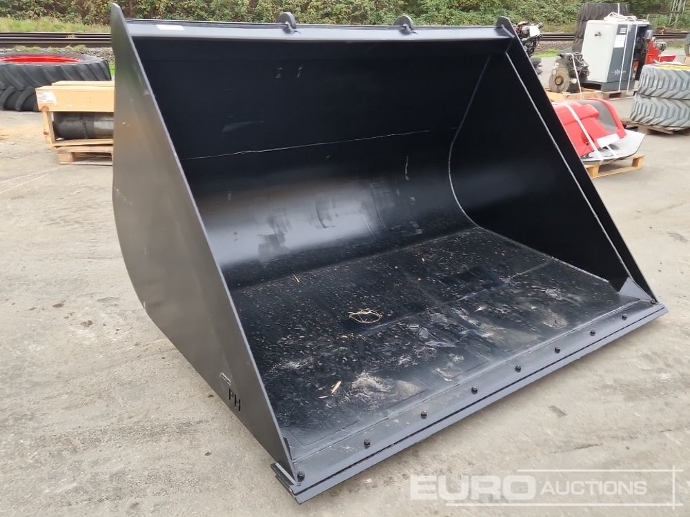 Unused 2025 94" Front Loading Bucket to suit Manitou Telehandlers - Godet: photos 4 Unused 2025 94" Front Loading Bucket to suit Manitou Telehandlers - Godet: photos 4